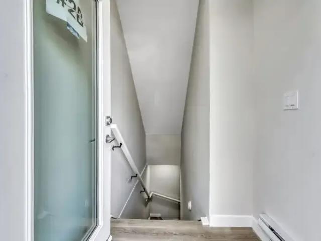 Apartment 1 Bedroom For Rent Calgary AB 1370 ES103411271