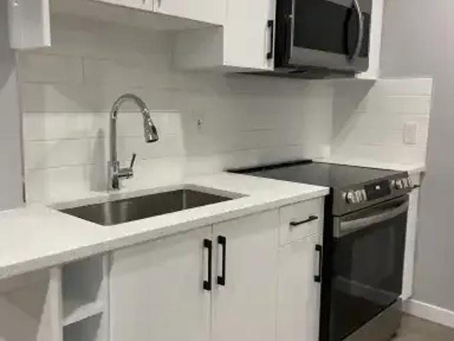 Apartment 1 Bedroom For Rent Calgary AB 1300 ELS103030709