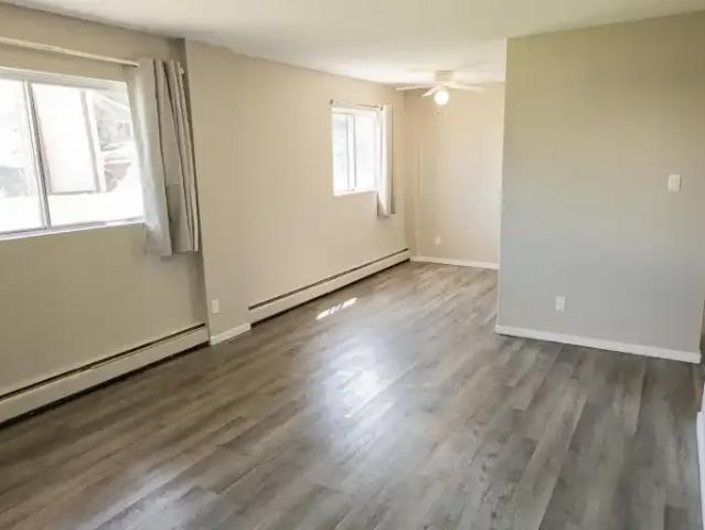 Apartment 1 Bedroom For Rent Calgary AB 1300 ES103011245