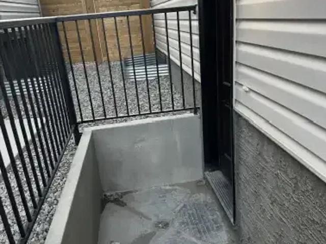 Apartment 1 Bedroom For Rent Calgary AB 1300 ES104470622