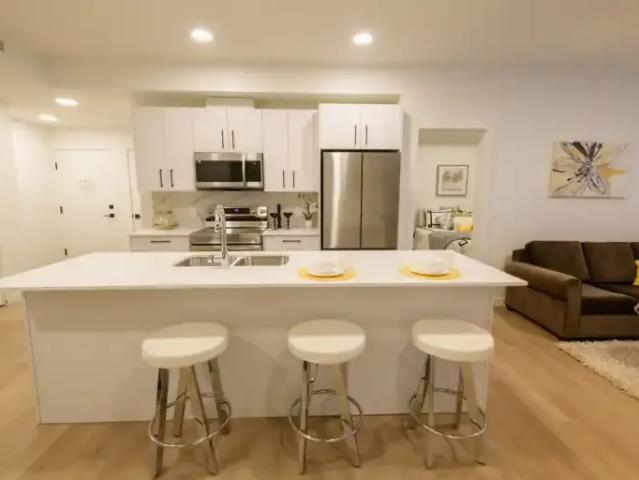 Apartment 1 Bedroom For Rent Calgary AB 1638 ES98956120