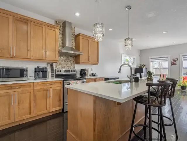 Apartment 1 Bedroom For Rent Calgary AB 700 ES104863850