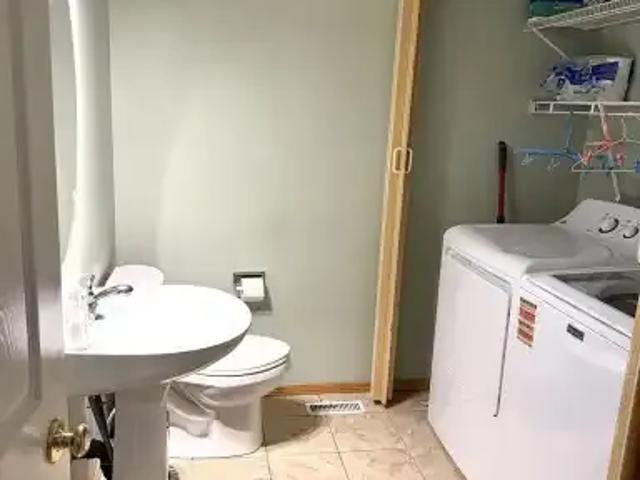 Apartment 1 Bedroom For Rent Calgary AB 800 ES104362798