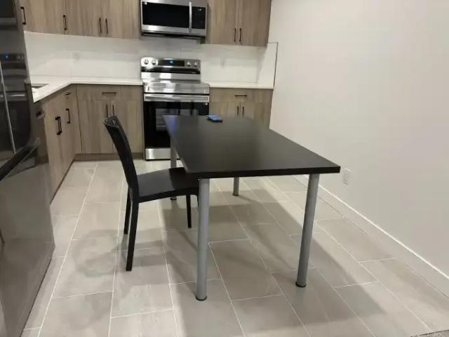 Apartment 1 Bedroom For Rent Cochrane AB 1450 ES102770906