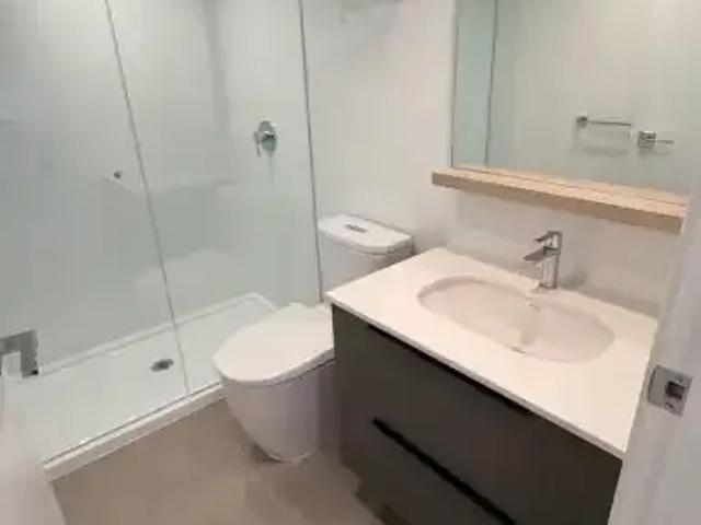 Apartment 1 Bedroom For Rent Coquitlam BC 2400 ELS102085828