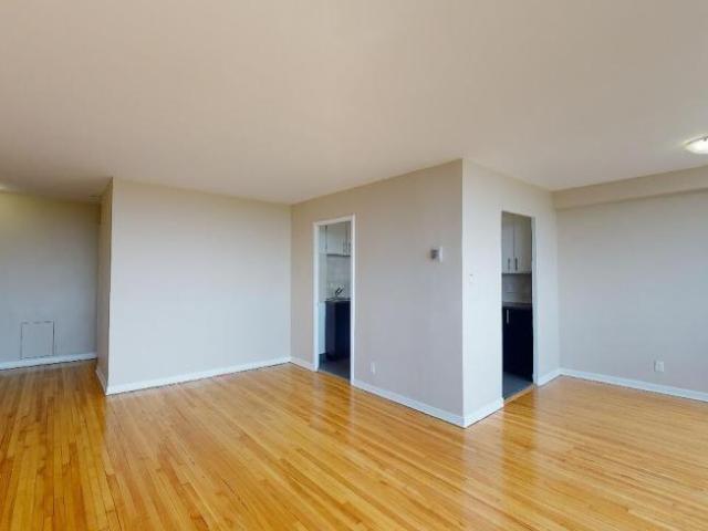 Apartment 1 Bedroom For Rent Côte Saint Luc QC 1439 ES98314595
