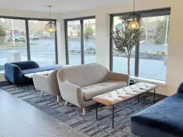 Apartment 1 Bedroom For Rent Courtenay BC 1925 ES103568505