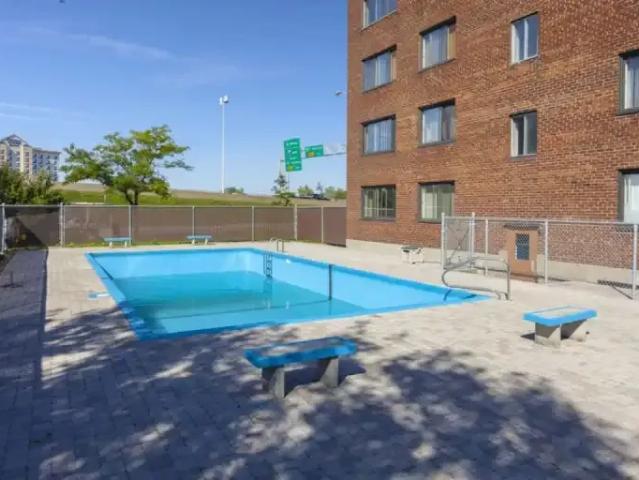 Apartment 1 Bedroom For Rent Dorval QC 1325 ES99675273