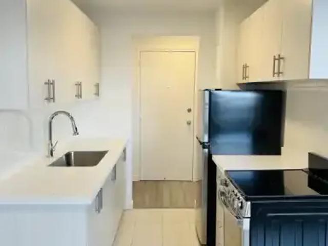 Apartment 1 Bedroom For Rent East York ON 1845 ES99146237