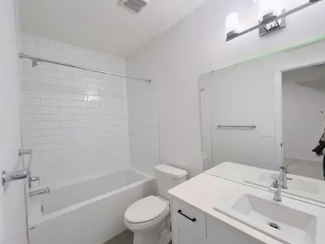 Apartment 1 Bedroom For Rent Edmonton AB 1000 ES105071897