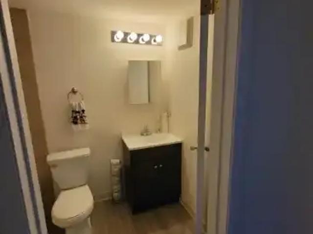 Apartment 1 Bedroom For Rent Edmonton AB 1016 ES103958575