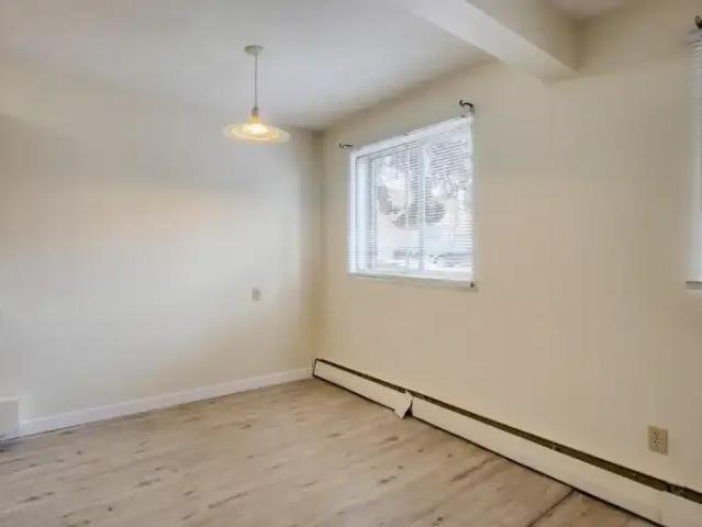 Apartment 1 Bedroom For Rent Edmonton AB 1025 ES101475585