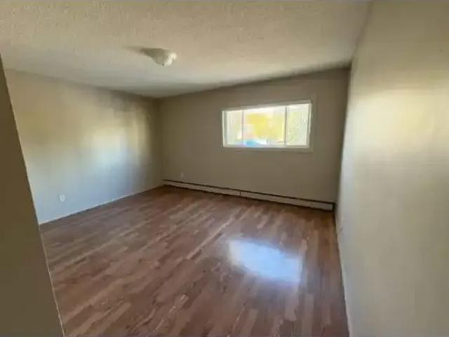 Apartment 1 Bedroom For Rent Edmonton AB 1050 ES102658413