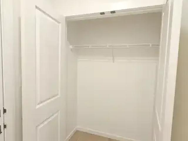 Apartment 1 Bedroom For Rent Edmonton AB 1050 ES103611334