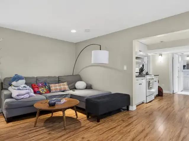 Apartment 1 Bedroom For Rent Edmonton AB 1050 ES104257132
