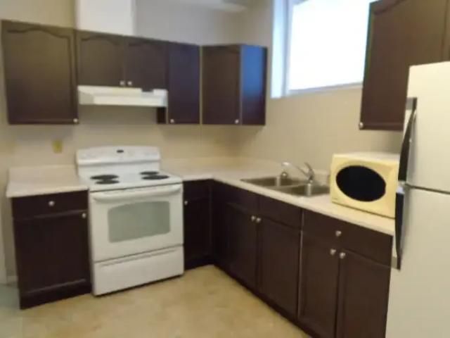 Apartment 1 Bedroom For Rent Edmonton AB 1050 ES105048001