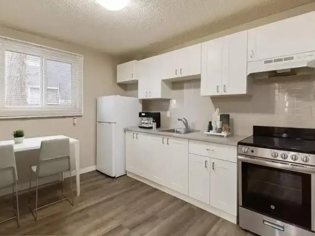 Apartment 1 Bedroom For Rent Edmonton AB 1069 ES104910000