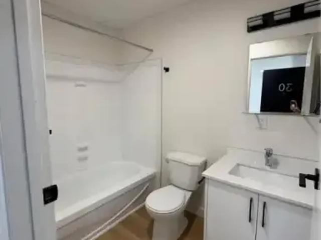 Apartment 1 Bedroom For Rent Edmonton AB 1075 ES102658362
