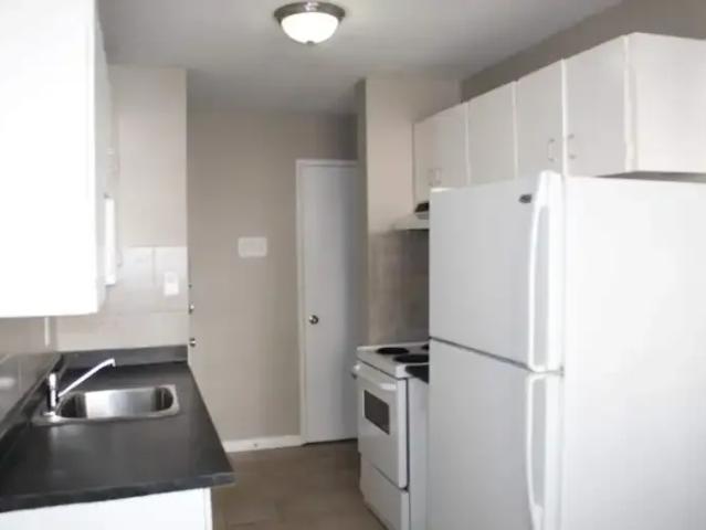 Apartment 1 Bedroom For Rent Edmonton AB 1139 ES102203454