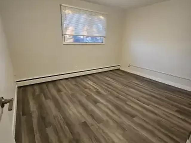 Apartment 1 Bedroom For Rent Edmonton AB 1145 ES100808615