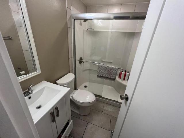 Apartment 1 Bedroom For Rent Edmonton AB 1150 ES97744064