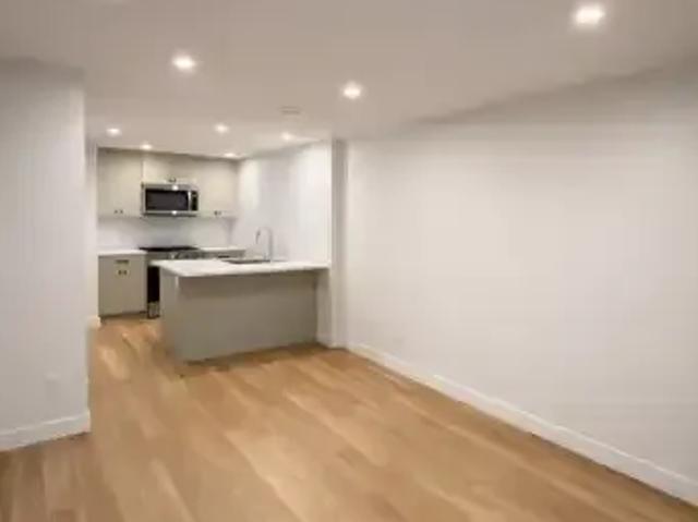 Apartment 1 Bedroom For Rent Edmonton AB 1150 ES100708842