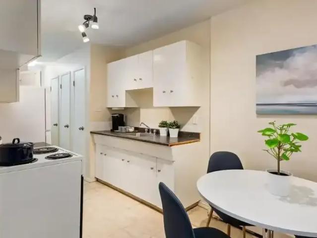 Apartment 1 Bedroom For Rent Edmonton AB 1194 ES99672667