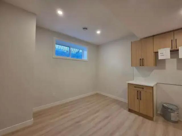 Apartment 1 Bedroom For Rent Edmonton AB 1200 ES104681769