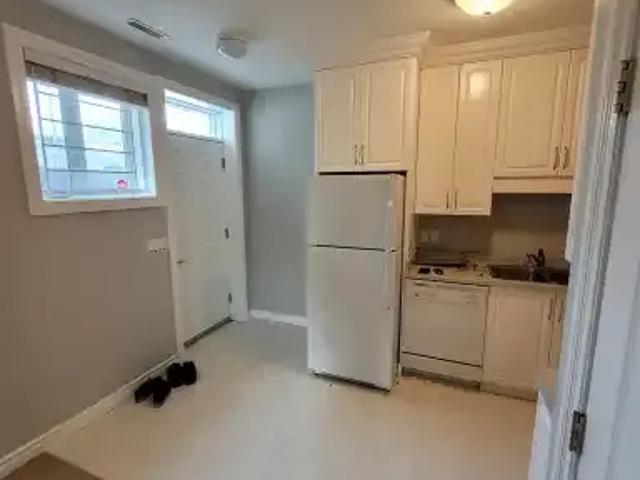 Apartment 1 Bedroom For Rent Edmonton AB 975 ES104178975