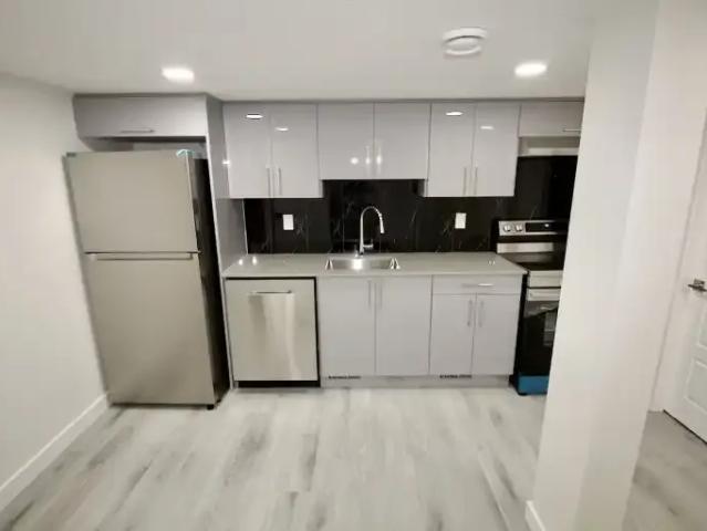 Apartment 1 Bedroom For Rent Edmonton AB 995 ES105004594