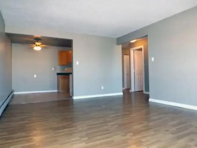 Apartment 1 Bedroom For Rent Edmonton AB 999 ES104637375