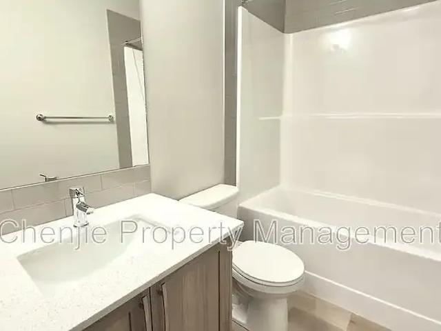 Apartment 1 Bedroom For Rent Edmonton AB 900 ES104681725