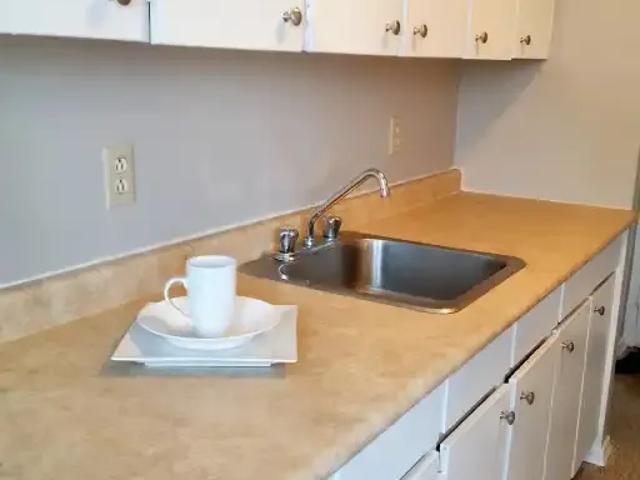 Apartment 1 Bedroom For Rent Fergus ON 1895 ELS102951310