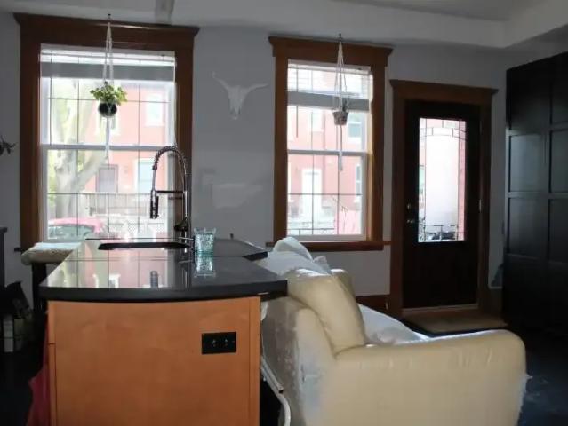 Apartment 1 Bedroom For Rent Guelph ON 1950 ES103379922
