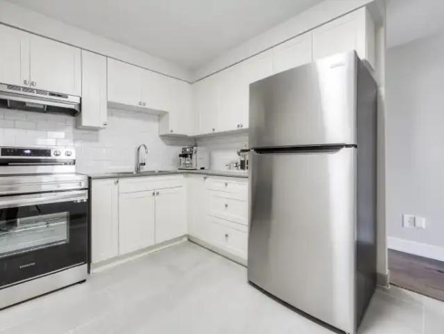Apartment 1 Bedroom For Rent Guelph ON 2125 ES104875683