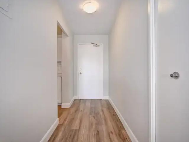 Apartment 1 Bedroom For Rent Guelph ON 2170 ES97675117