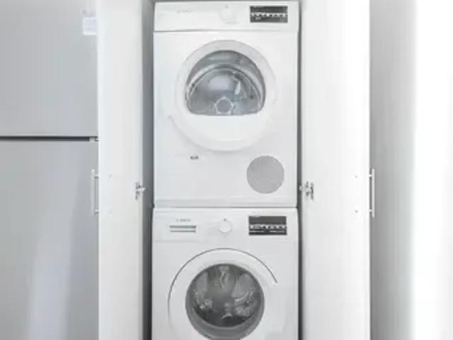 Apartment 1 Bedroom For Rent Hamilton ON 1460 ES96589278