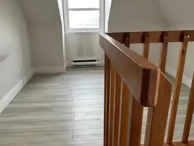 Apartment 1 Bedroom For Rent Hamilton ON 1475 ES102846070