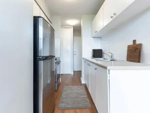 Apartment 1 Bedroom For Rent Hamilton ON 1740 ES99342543