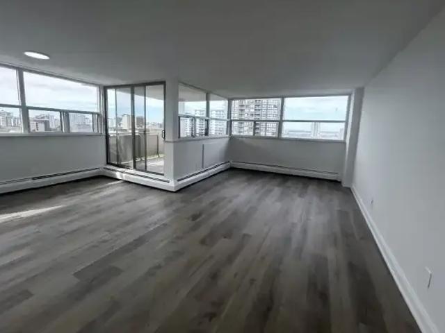 Apartment 1 Bedroom For Rent Hamilton ON 1895 ES100211192