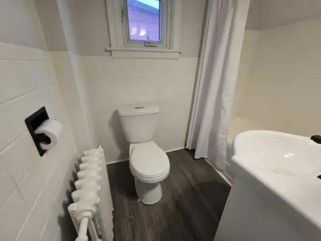 Apartment 1 Bedroom For Rent Hamilton ON 1375 ES104888676