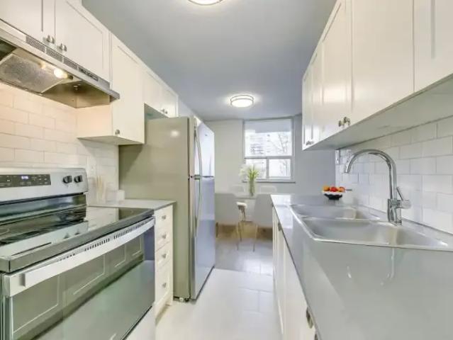 Apartment 1 Bedroom For Rent Hamilton ON 2400 ES96585004