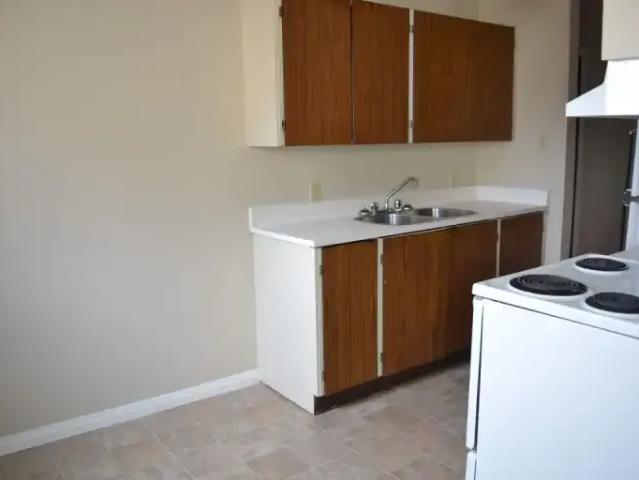 Apartment 1 Bedroom For Rent Inuvik NT 1785 ES104894570