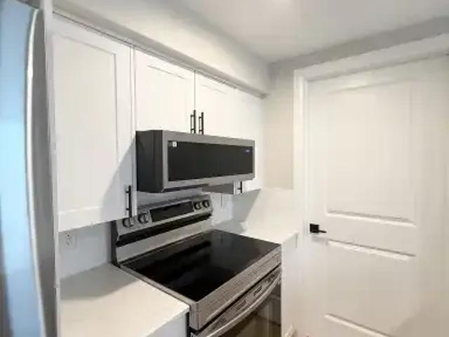Apartment 1 Bedroom For Rent Kingston ON 1650 ELS102551566