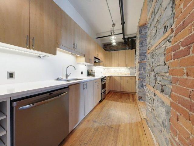 Apartment 1 Bedroom For Rent Kingston ON 1749 ES96246274