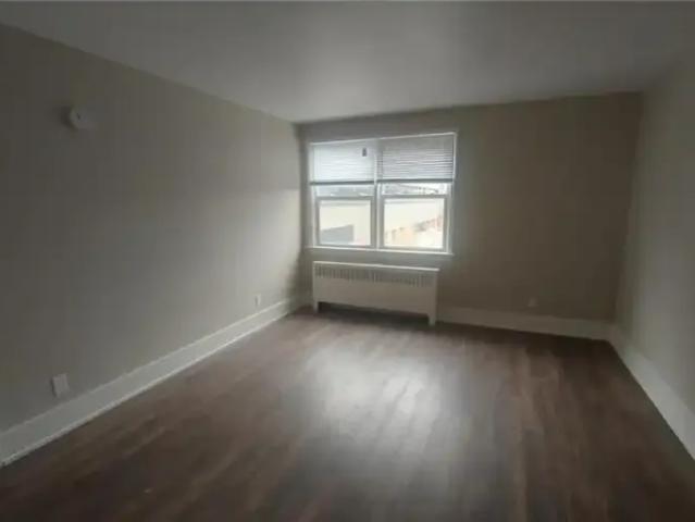 Apartment 1 Bedroom For Rent Kitchener ON 1800 ES98220100