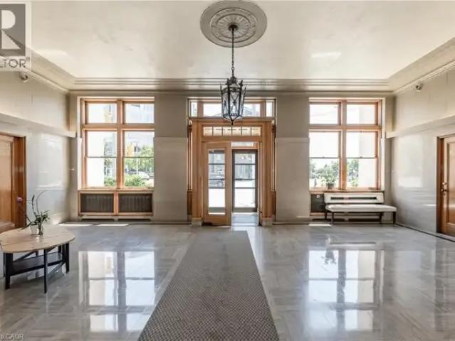 Apartment 1 Bedroom For Rent Kitchener ON 1900 ES105072071