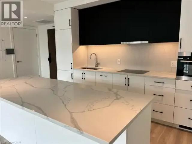 Apartment 1 Bedroom For Rent Kitchener ON 1950 ES105186052