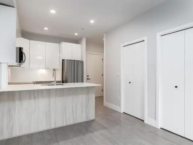 Apartment 1 Bedroom For Rent Langley BC 1900 ES103695239