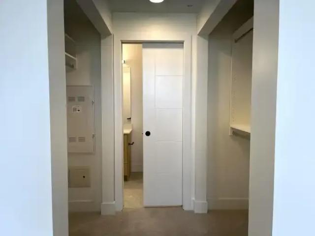 Apartment 1 Bedroom For Rent Langley BC 2100 ES103179208